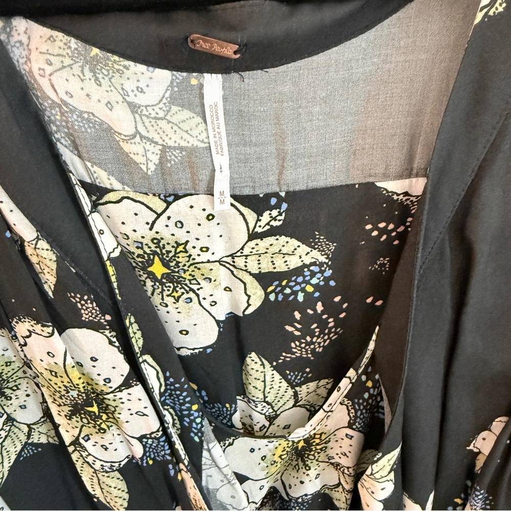 Free People Tuscan Dreams Floral Tunic Whimsical Boho Blouse Size Medium - Picture 2 of 7